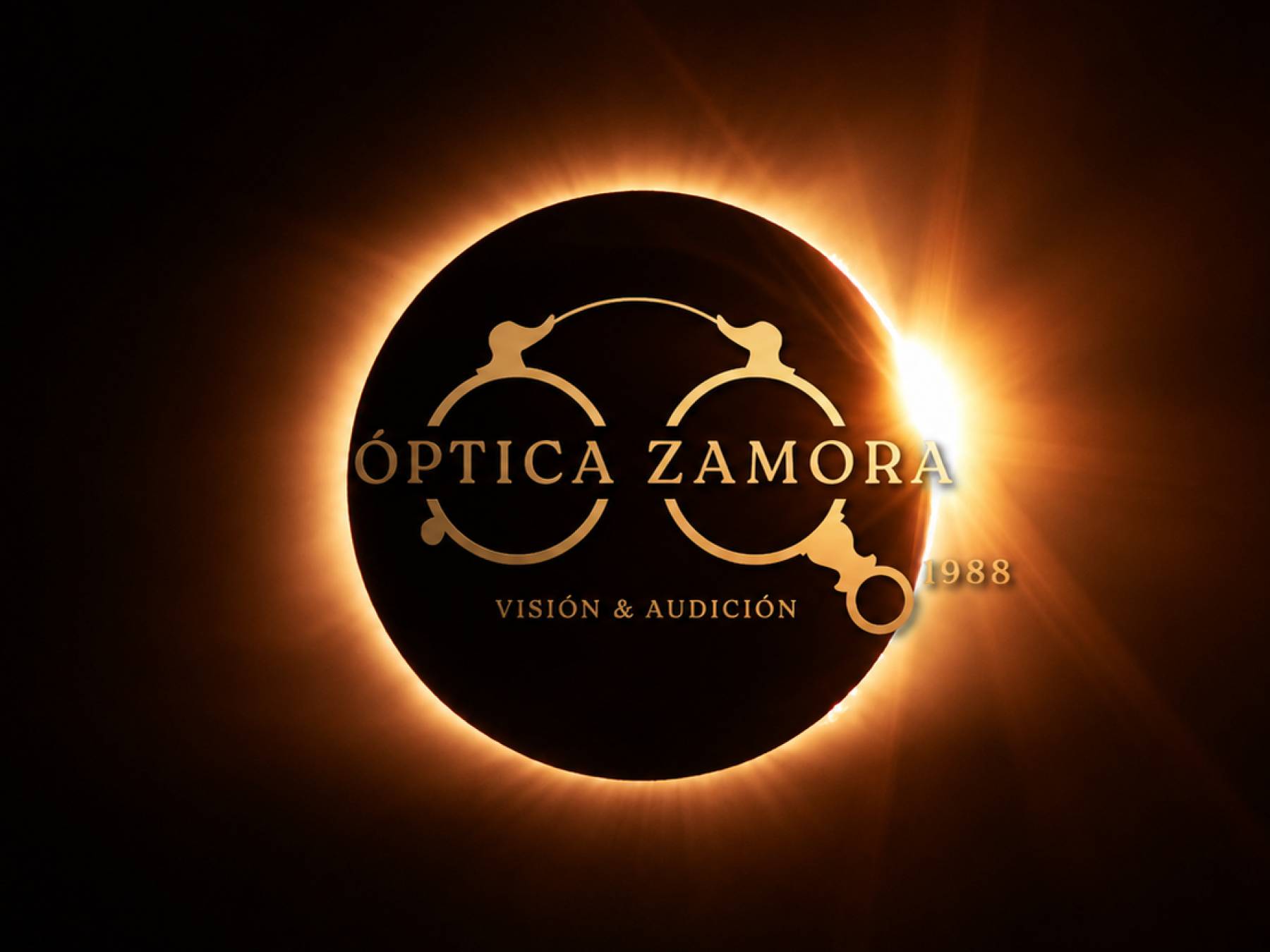 ÓPTICA ZAMORA