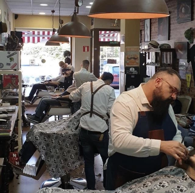 ROD`S BARBER SHOP - Peluquerías de Caballero en Majadahonda - Salud y  Estética - La barbería de Villanueva de la Cañada