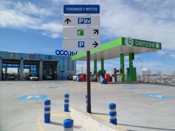 BENZOE Gasolinera Low Cost