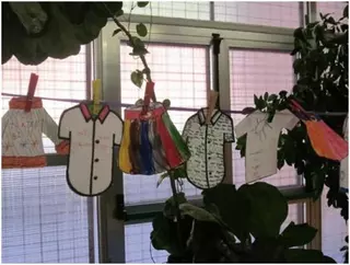 ‘¡Haz la colada tú también!’ Campaña por la igualdad en los colegios de Majadahonda