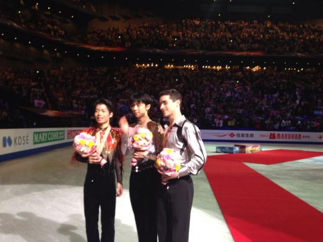 
                                                    Javier Fernández se lleva el bronce mundial de patinaje sobre hielo en Saitama