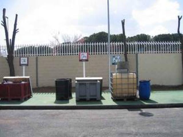 Izquierda Unida pide la municipalización del punto limpio de Majadahonda