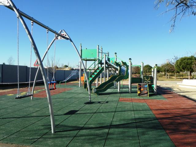 El parque Goya estrena una nueva zona de juegos infantiles