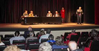 Sabina de la Cruz asiste a la apertura de los actos de homenaje a Blas de Otero