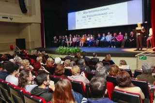 El Ayuntamiento rinde homenaje a los voluntarios