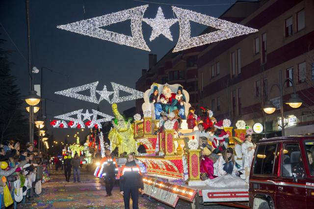 
                                                    El Ayuntamiento ofrece a los niños la posibilidad de participar en la Cabalgata de Reyes