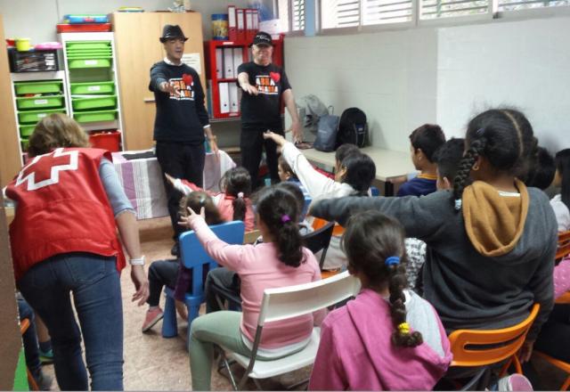 
                                                    Magia solidaria para los niños del Centro de Día de Cruz Roja Majadahonda –Las Rozas