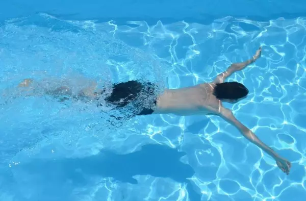 Comienzan las inspecciones higiénico-sanitarias en las piscinas comunitarias de Majadahonda