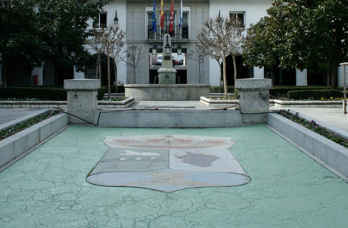 
                                                    Izquierda Unida considera que el presupuesto de Majadahonda llega tarde y mal