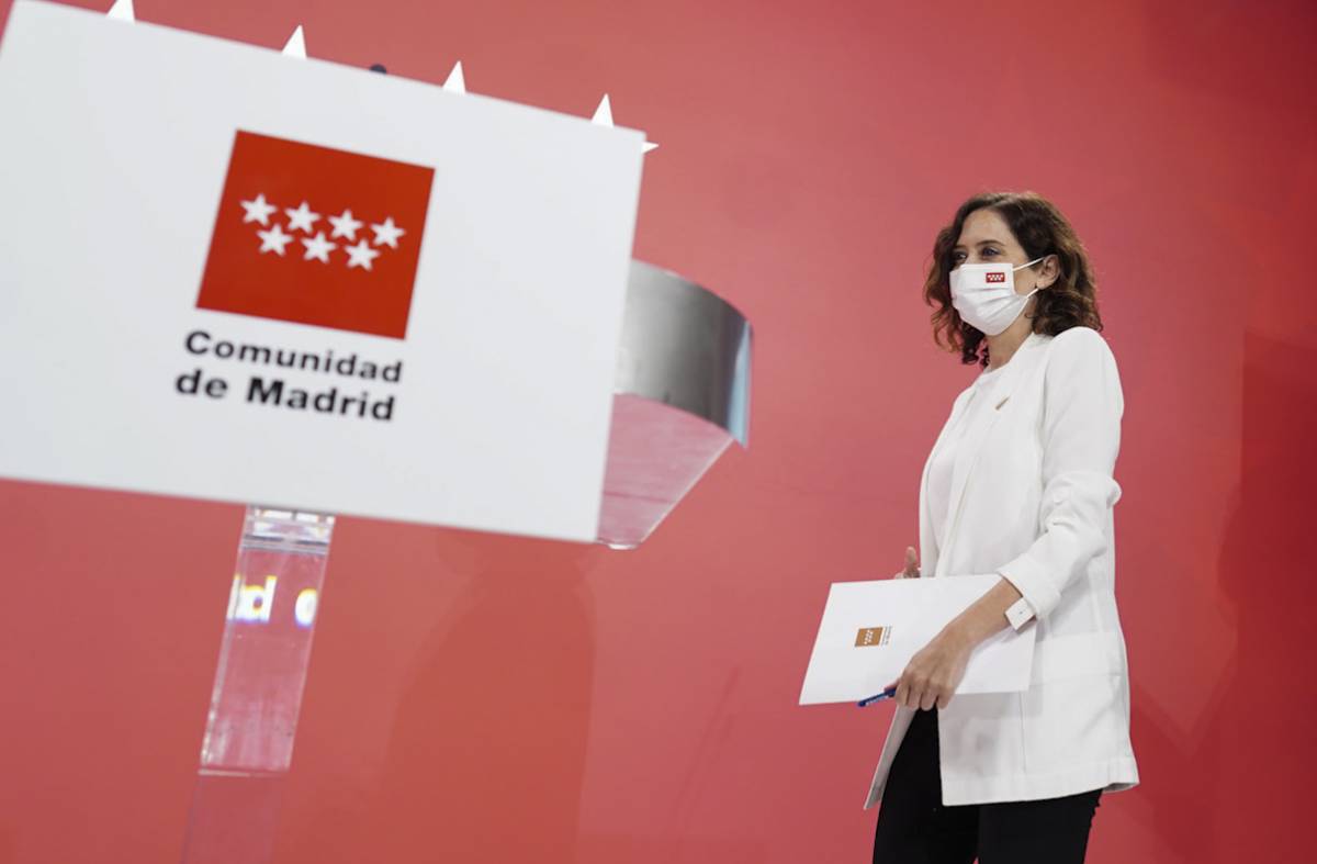 
                                                    Ayuso anuncia ampliación de aforo en hostelería, comercio y ocio para finales de septiembre