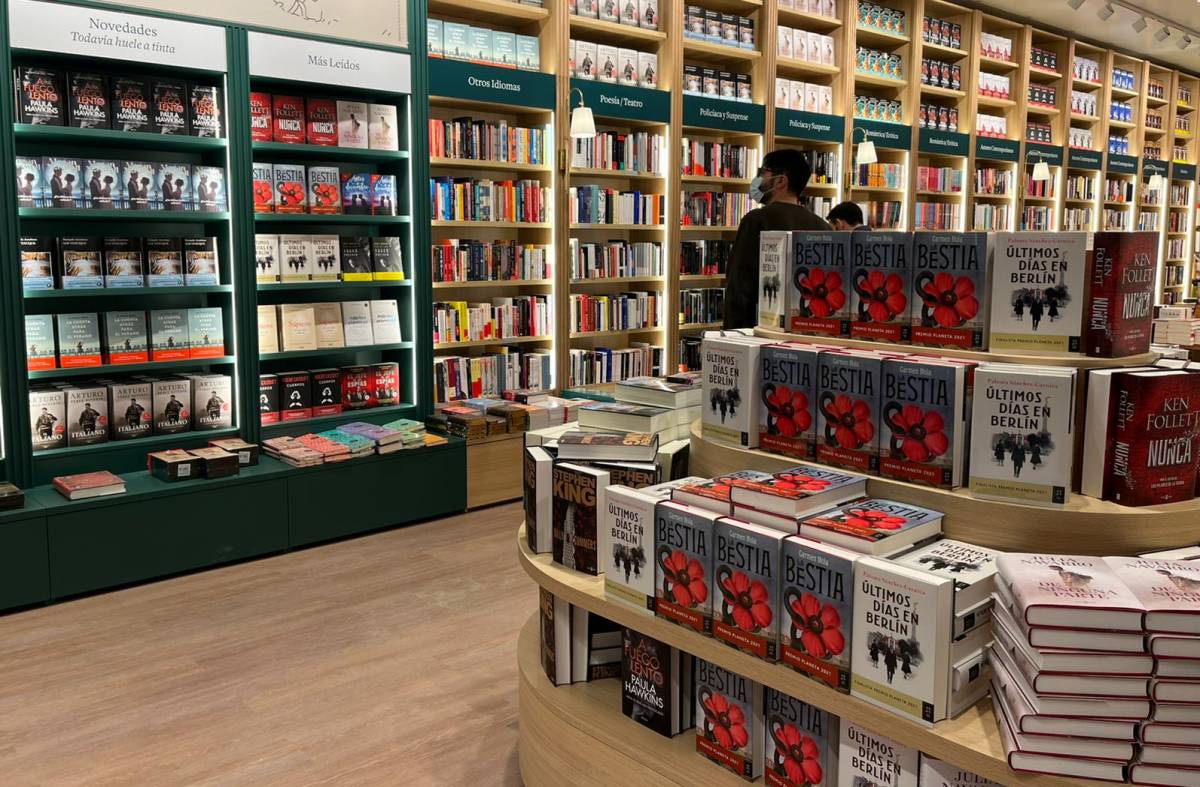 Casa del Libro abre una nueva librería con más de 12.000 títulos en  Majadahonda - Noticias en Majadahonda