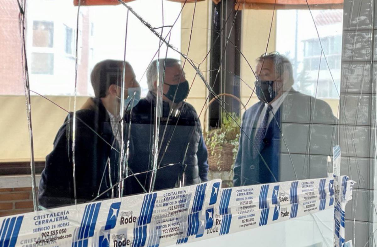 
                                                    VOX exige seguridad para los vecinos de Majadahonda