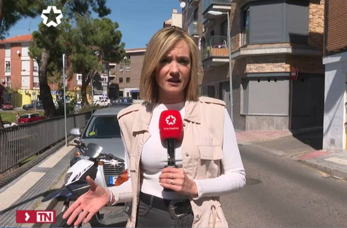 Los okupas que atemorizan a los vecinos de Majadahonda agreden a un equipo de Telemadrid 