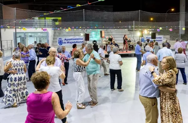 Majadahonda lanza un programa 'anti-soledad' con actividades lúdicas y sesiones psicológicas