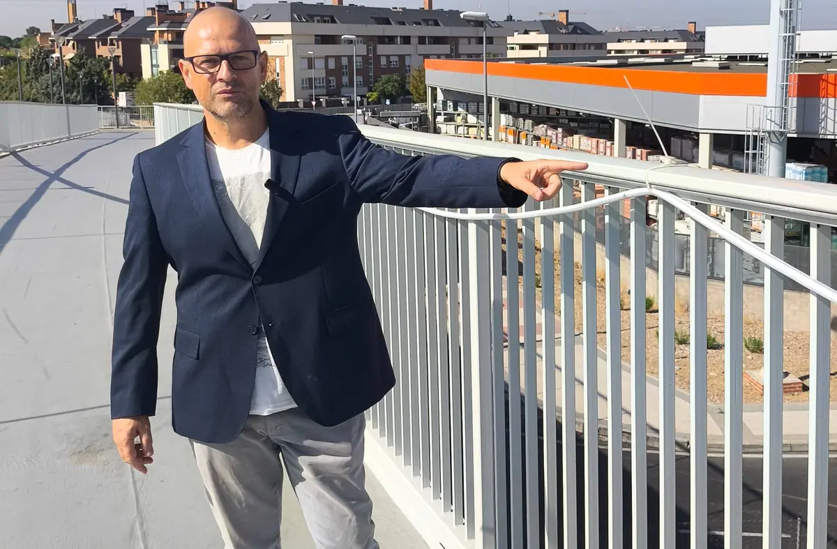 PSOE Majadahonda denuncia que la pasarela Roza Martín no resuelve los problemas de movilidad de la zona