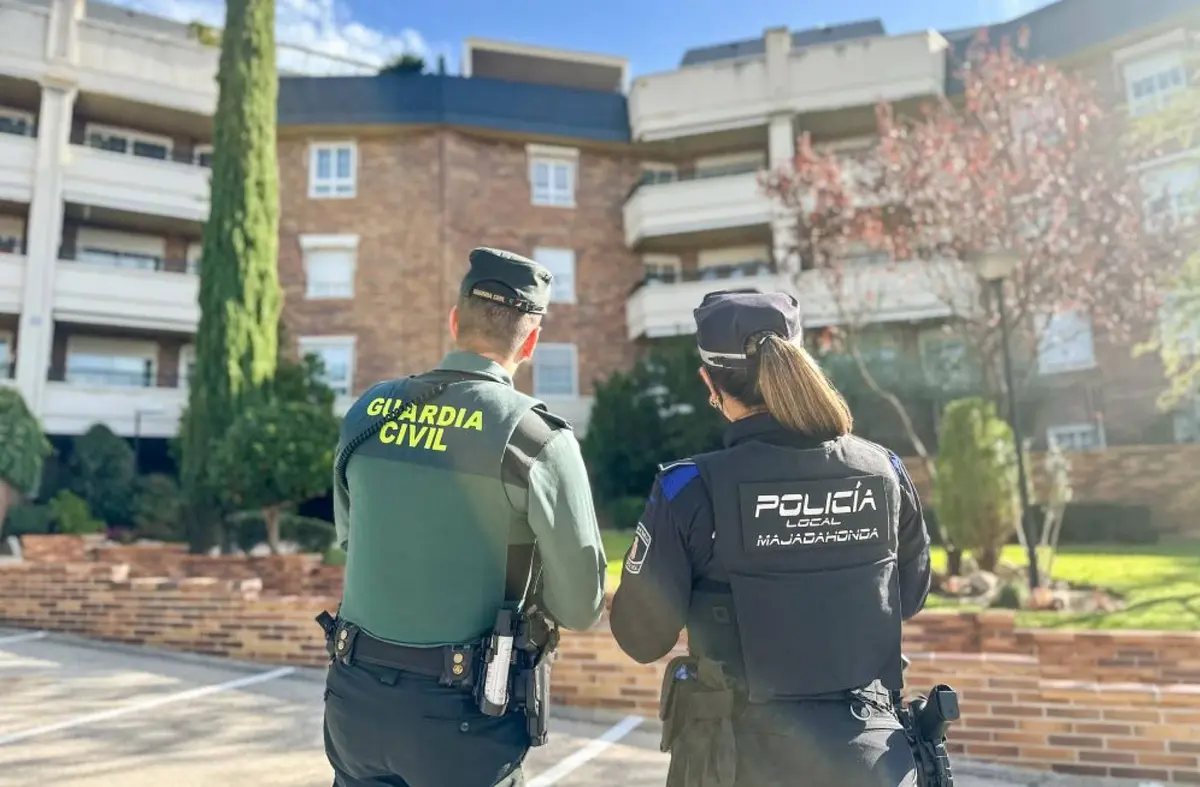 Guardia Civil y Policía Local de Majadahonda intensifican la vigilancia para evitar robos en viviendas 