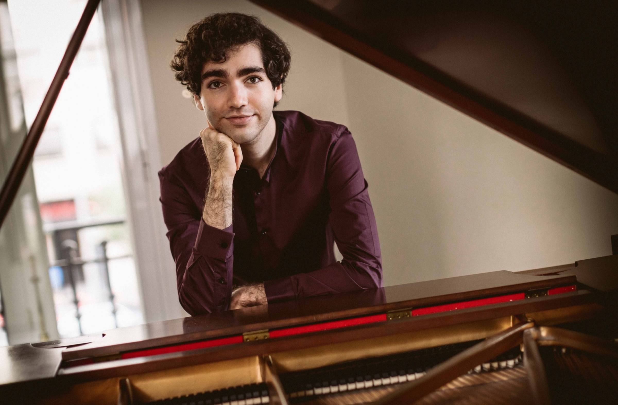 Majadahonda acoge su VII Gala contra el Cáncer con el concierto del joven pianista Eric Libertun 