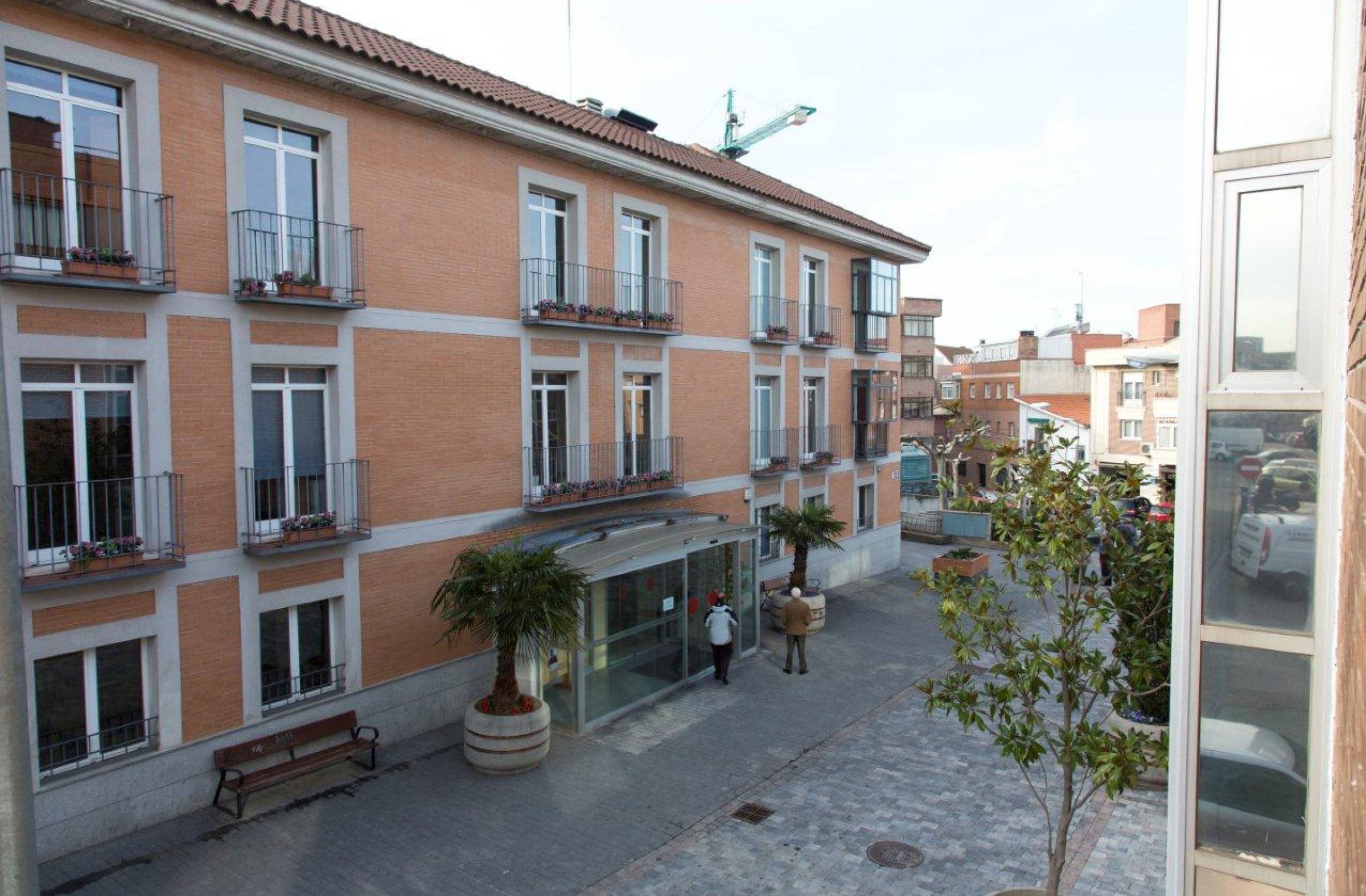 
                                                    Vecinos por Majadahonda reclama la ampliación del Centro de Mayores tras ocho años de espera