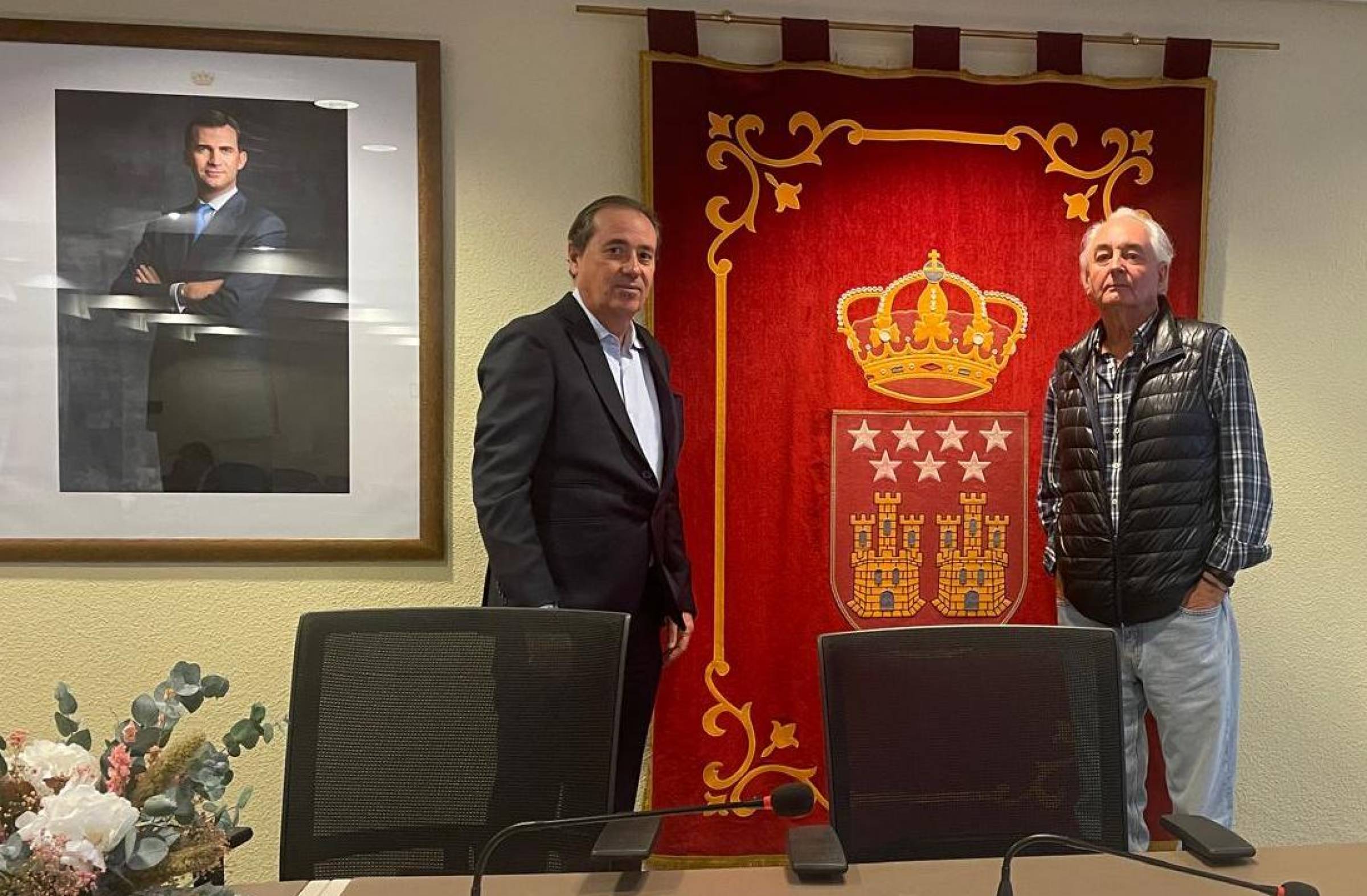
                                                    Vecinos por Majadahonda pide investigar el 'caso Arquitectos' y convocar nuevo proceso de oposición