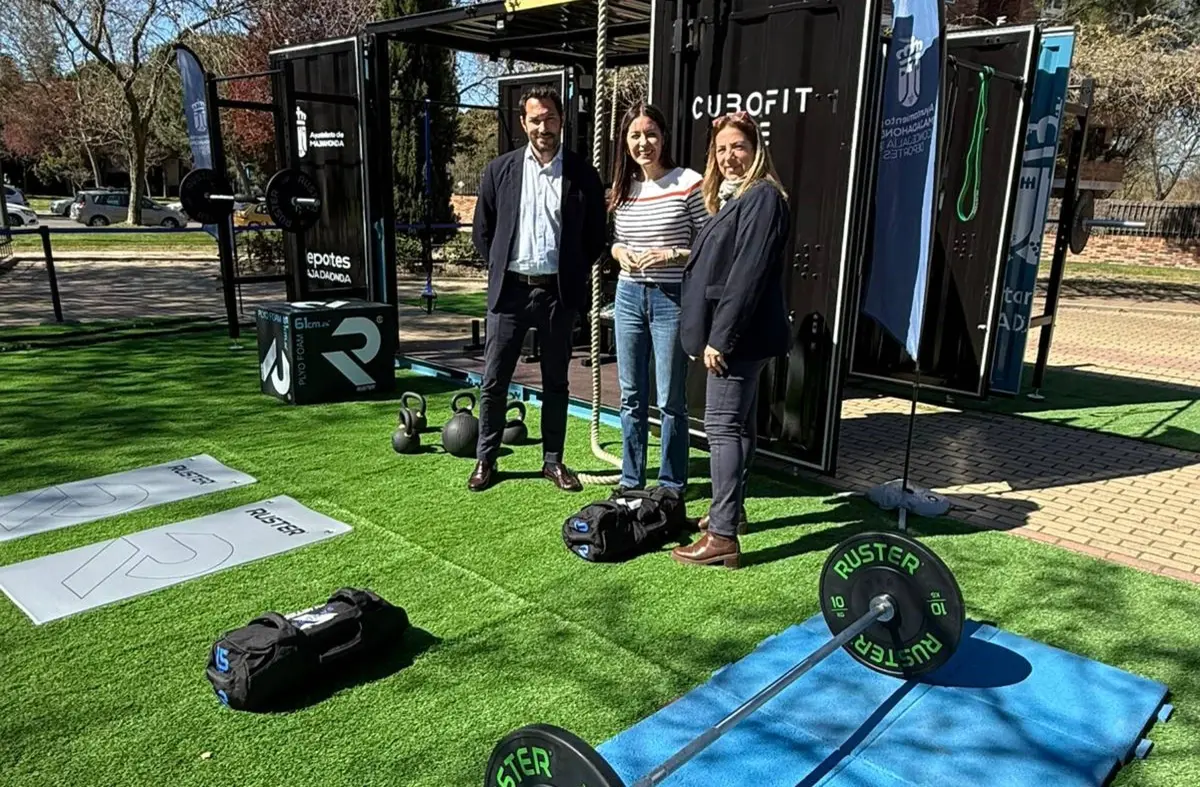 Majadahonda inaugura CUBOFit, un gimnasio al aire libre, en el Parque de la Granadilla 