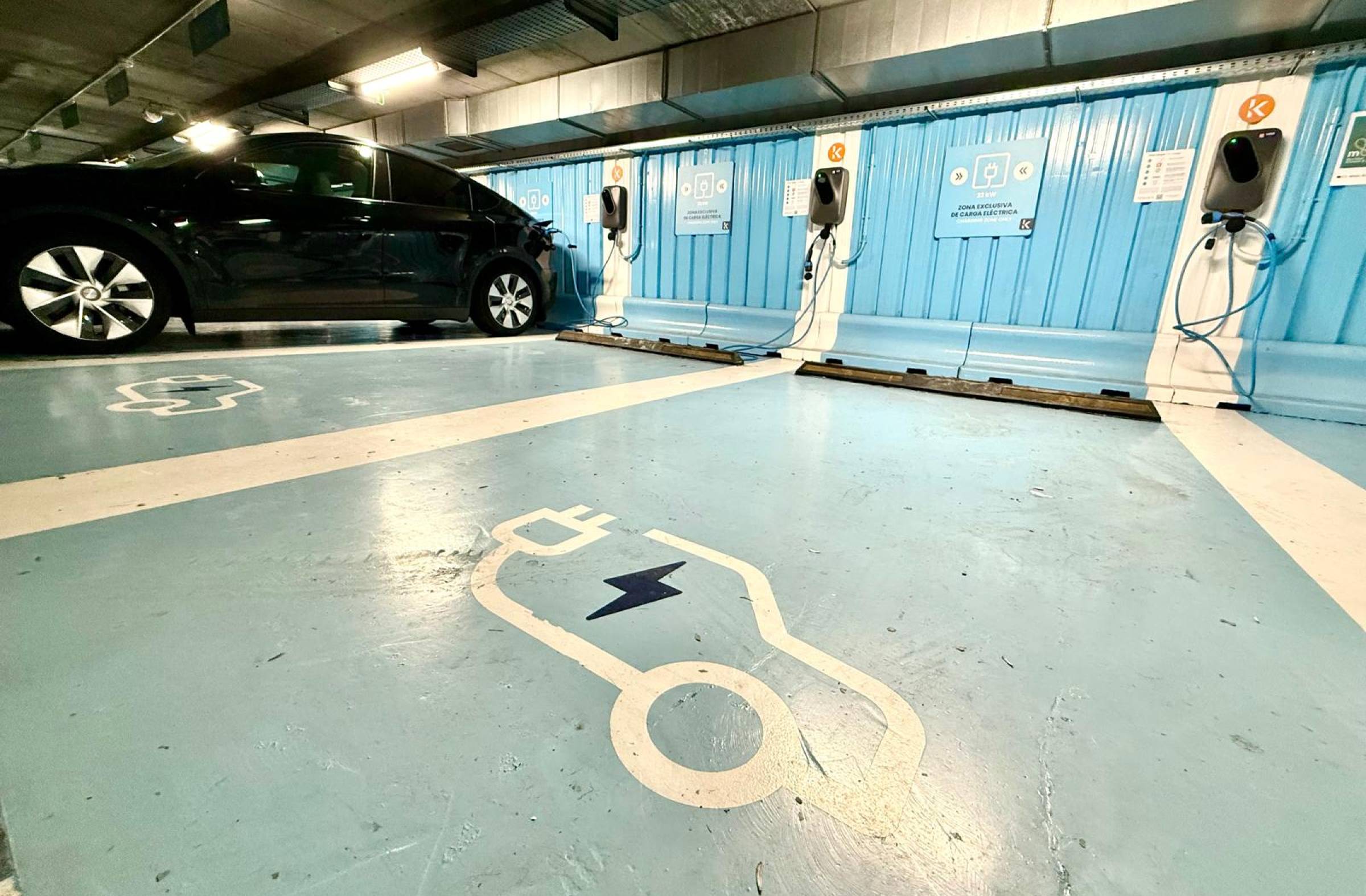 
                                                    Majadahonda ofrece recarga gratuita para coches eléctricos del 11 al 17 de mayo en el parking de Gran Vía