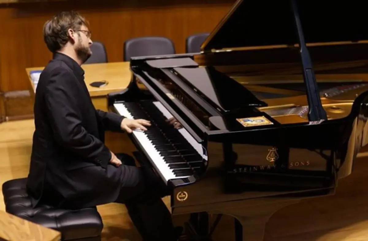 MÚSICA. Concierto 'El pianista de la mano izquierda'. 23 de Mayo en Villanueva del Pardillo