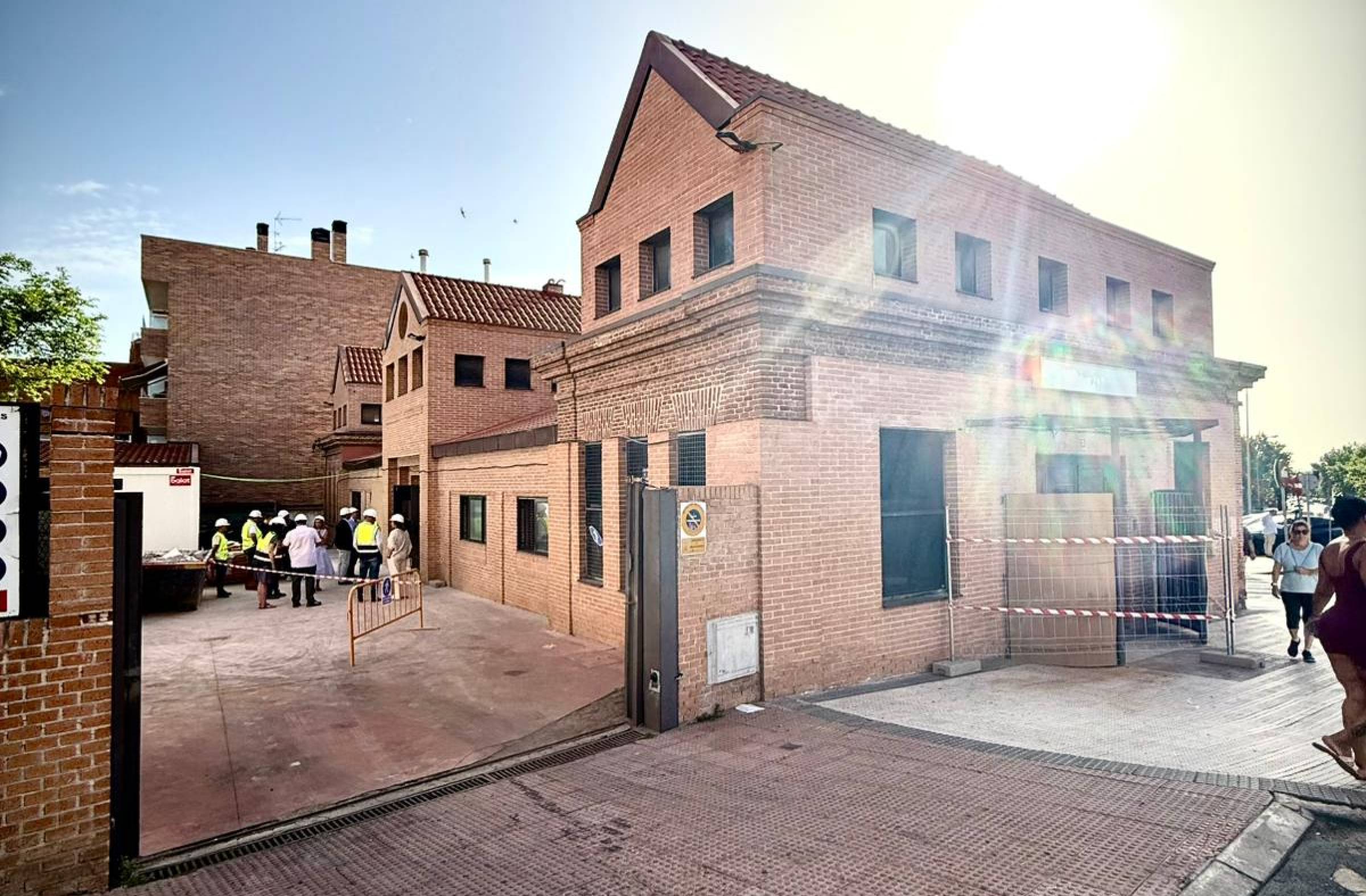 
                                                    Comienzan las obras del edificio ‘Rosa Agazzi’ de Majadahonda, que será una gran sala de estudios en el centro urbano