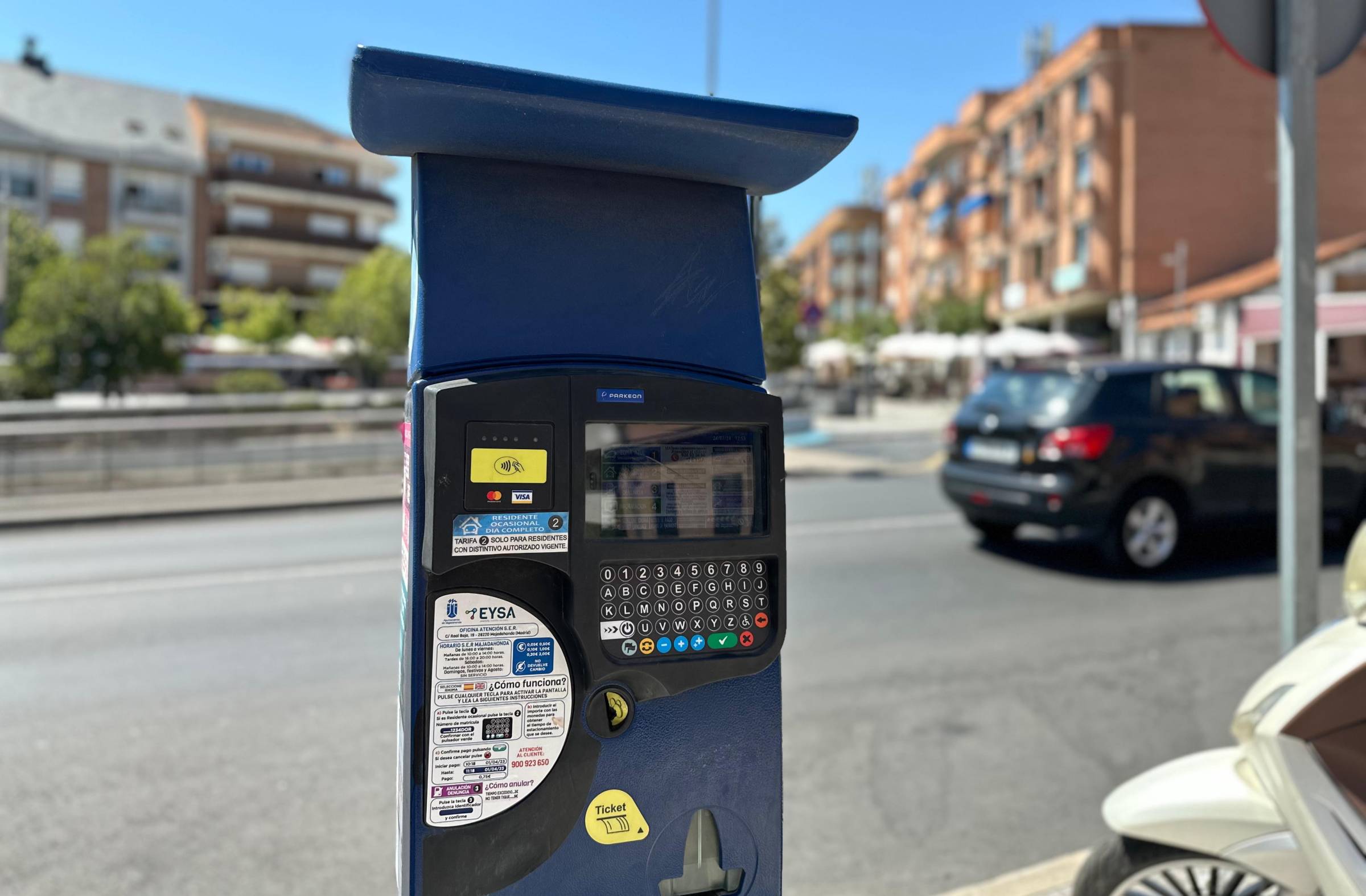 
                                                    Aparcar en la zona azul de Majadahonda será gratis todo el mes de agosto
