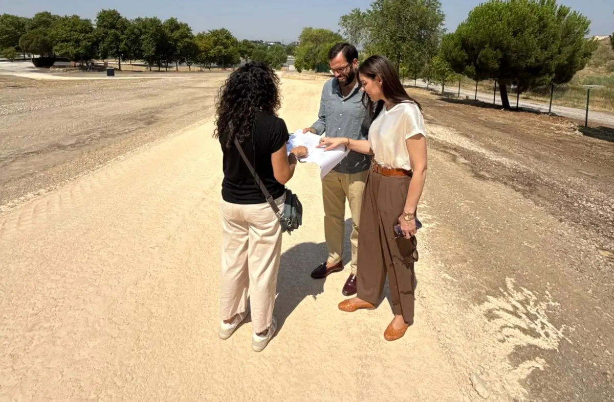 El Ayuntamiento de Majadahonda renueva la iluminación y rediseña el acceso al Recinto Ferial