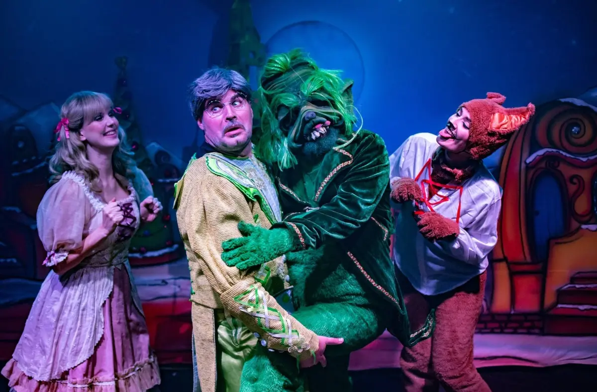 TEATRO FAMILIAR. 'El villano de la Navidad'. 22 de Diciembre en Boadilla