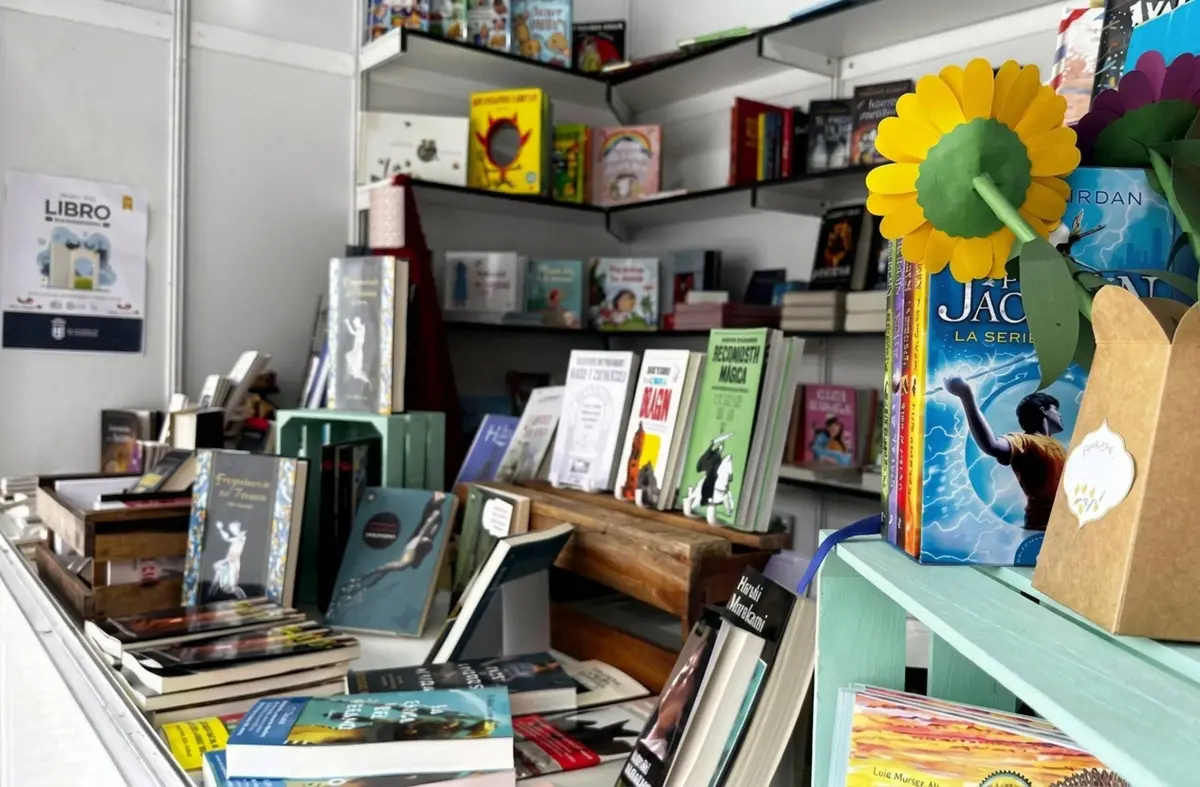 La Feria del Libro de Majadahonda vuelve a la plaza de Colón con México como país invitado