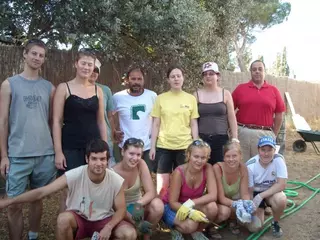 El concejal de Medio Ambiente visita el Campo de Trabajo Internacional de Majadahonda