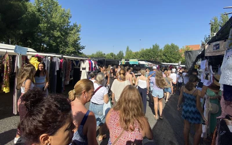 Servicios Públicos en el Mercadillo de Majadahonda