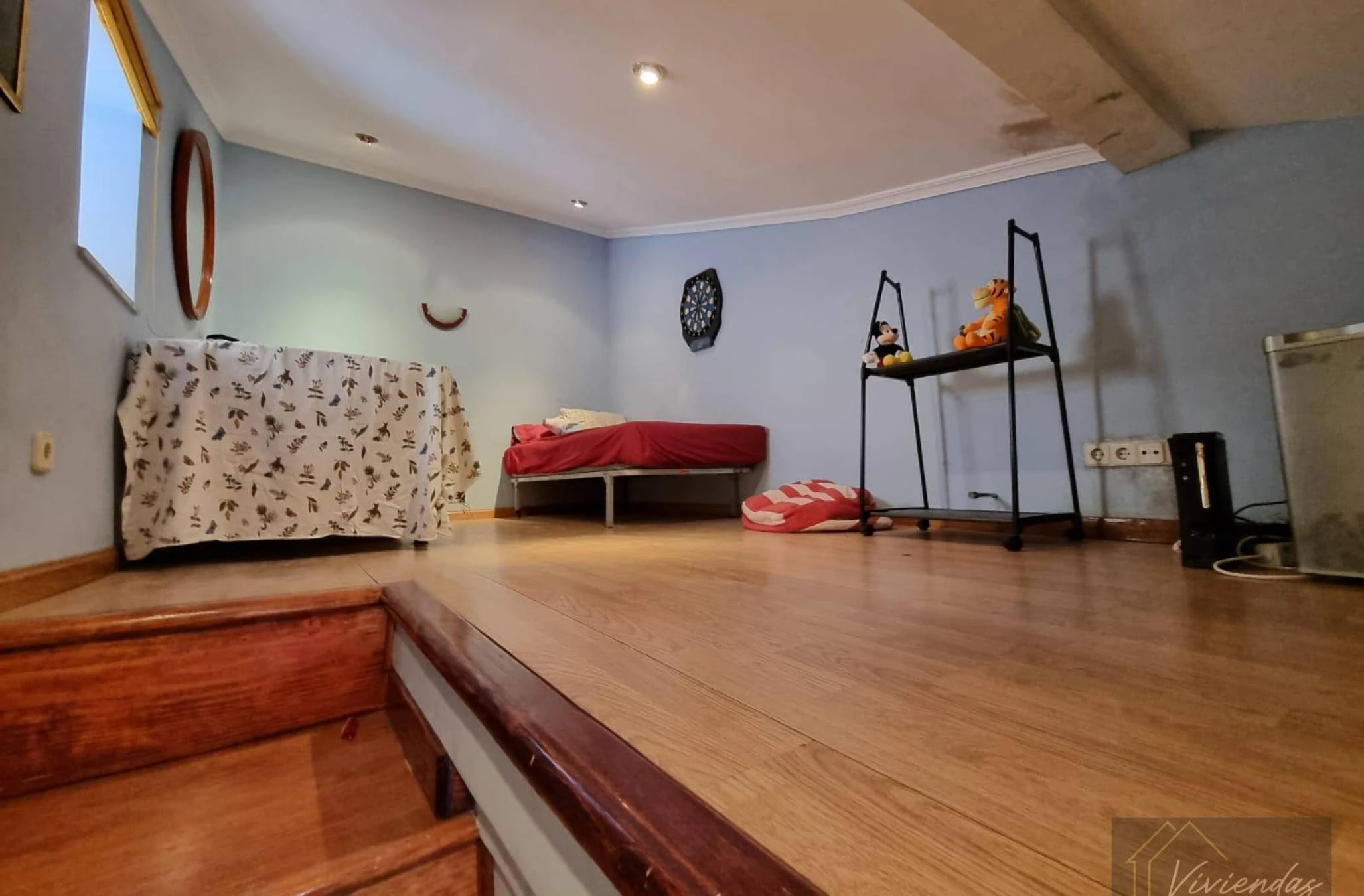 Busco chica INTERNA con experi