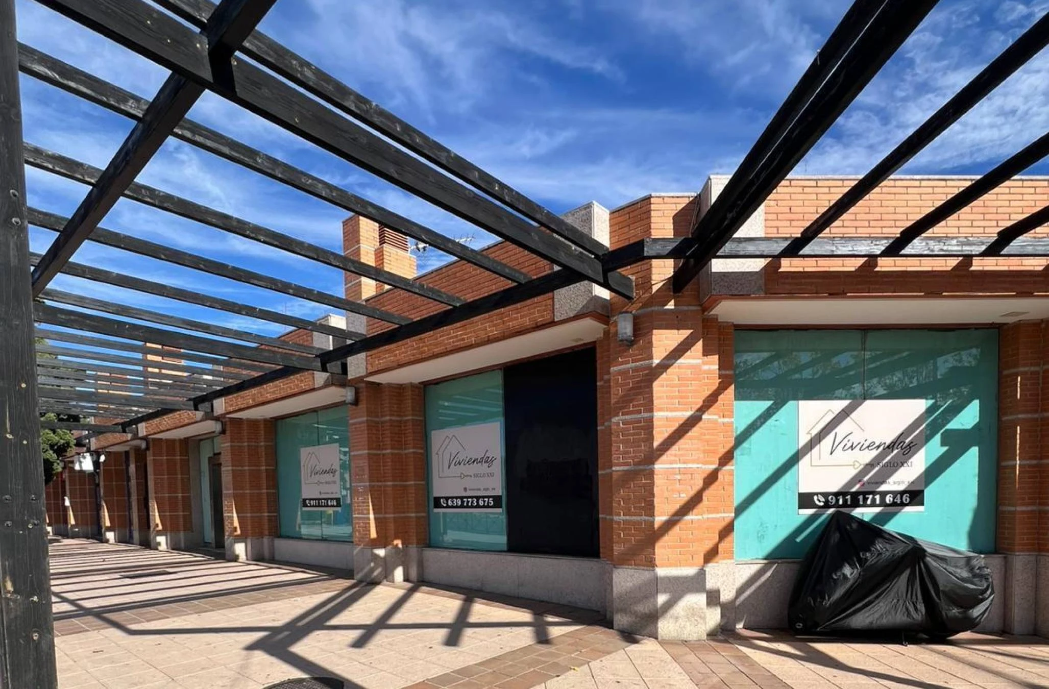 Busco chica INTERNA con experi