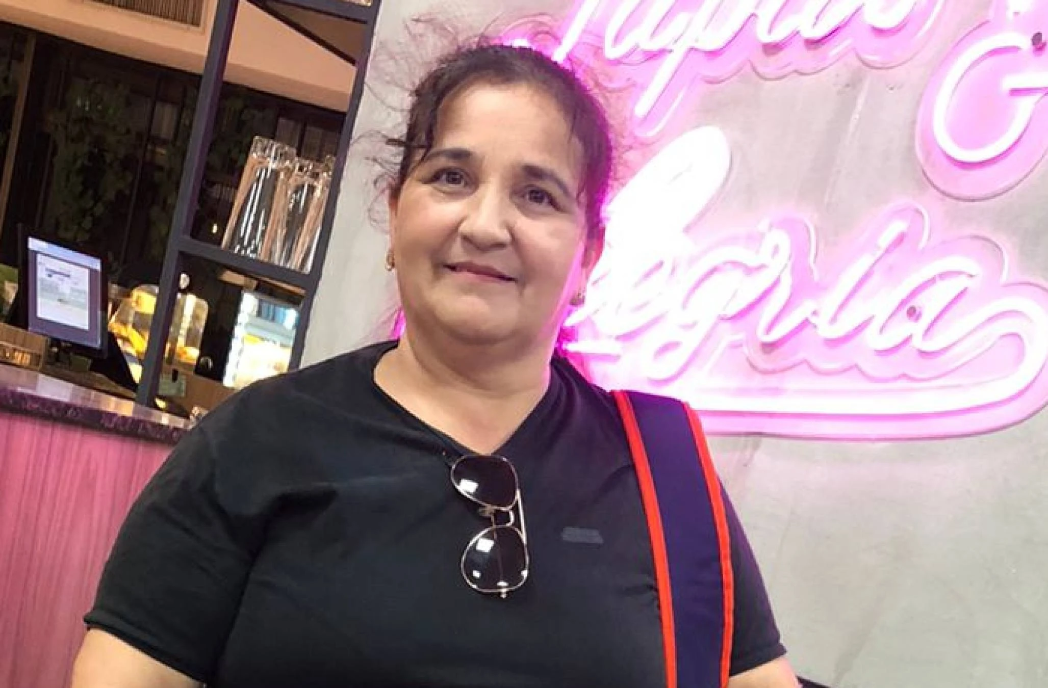 Chica rumana busco trabajo por